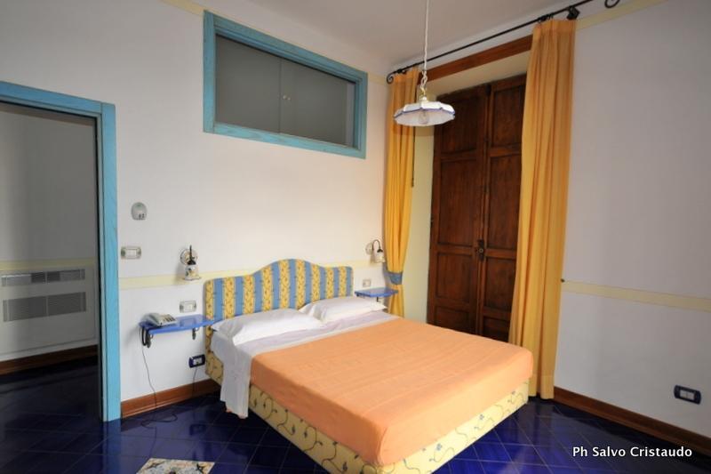 Hotel Del Sole Al Plebiscito 사프리 외부 사진