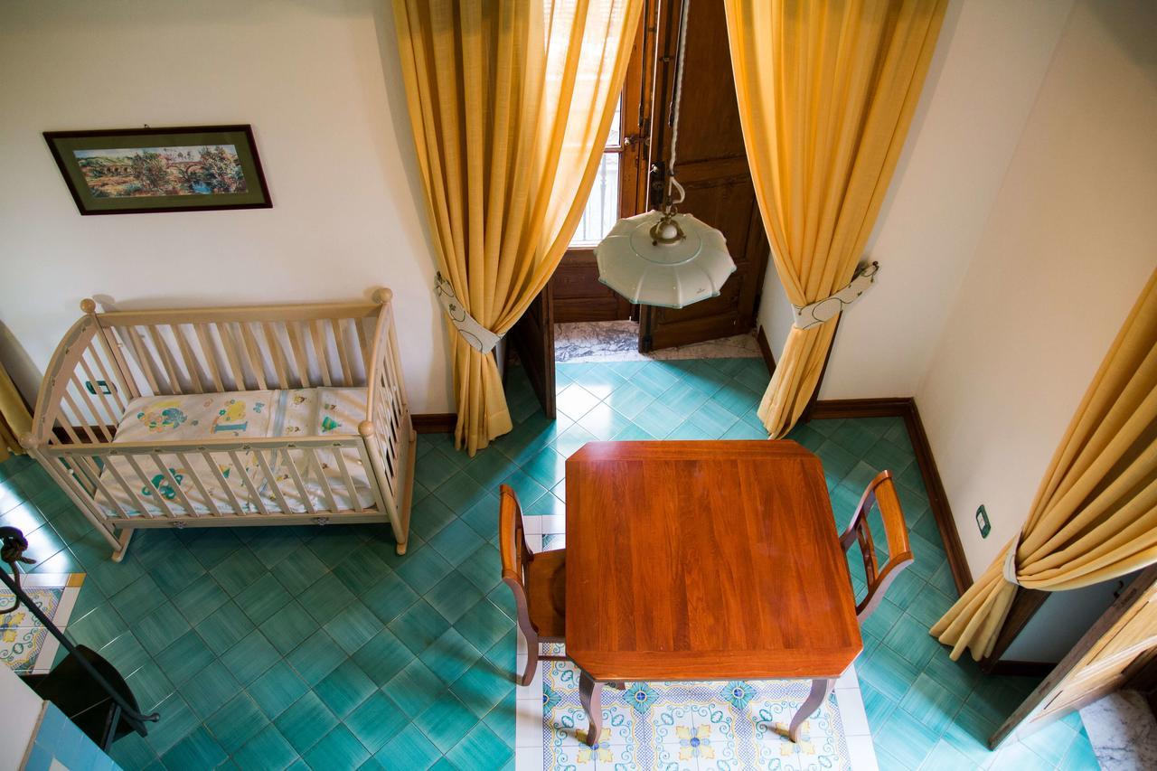 Hotel Del Sole Al Plebiscito 사프리 외부 사진