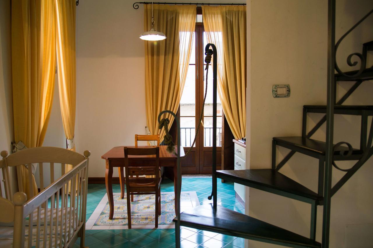 Hotel Del Sole Al Plebiscito 사프리 외부 사진